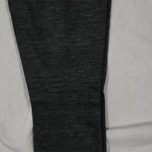 7 For All Mankind Dark Gray Skinny Jeans Size 26 - SUPER STRETCH/JEGGINGS